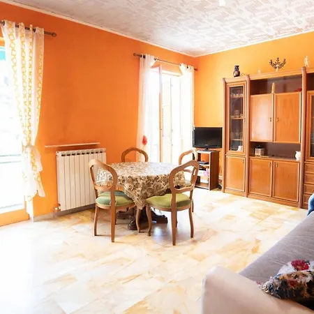 Comfort In - 5 Minutes From The Sea With Garage Holiday home Camogli