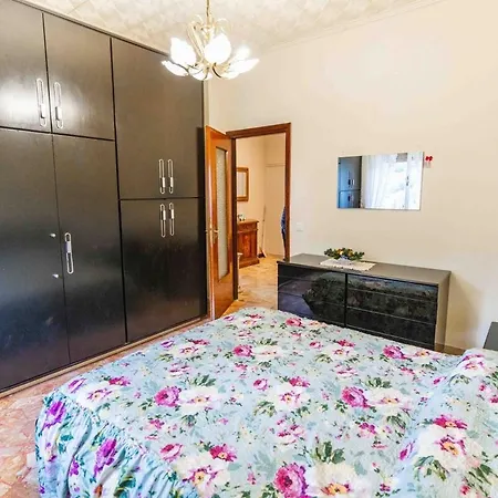 Comfort In - 5 Minutes From The Sea With Garage