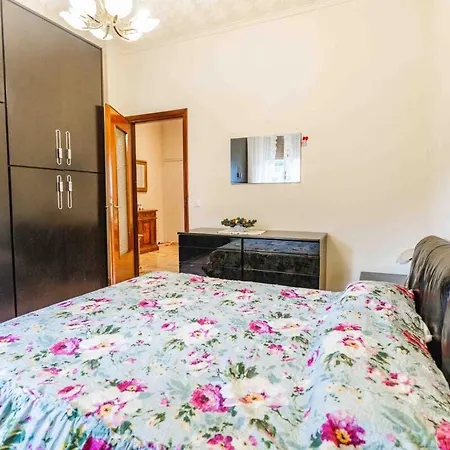 Dom wakacyjny Comfort In - 5 Minutes From The Sea With Garage *